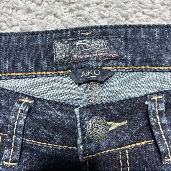 Silver Jeans Womens 27 Aiko Mid Rise Slim Boot Dark Wash Big Stitch Embroidered - Picture 2 of 5
